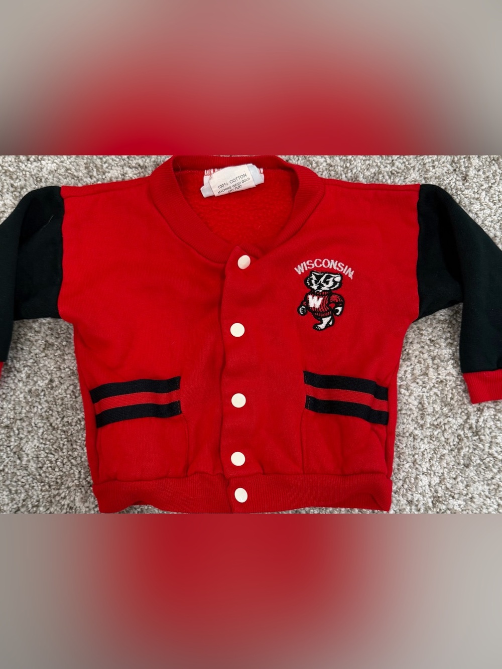 VINTAGE WISCONSIN BADGERS Baby Cardigan